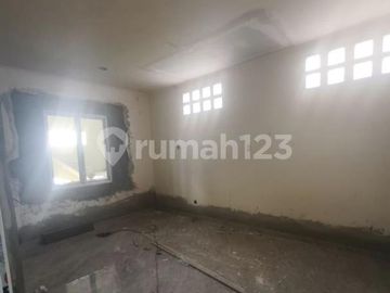 Rumah Murah Baru Renovasi 6X20 Kalideres Permai