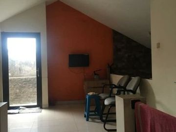 Dijual Rumah dan Ruang Usaha di Cisaranten, Arcamanik