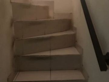 Dijual Rumah dan Ruang Usaha di Cisaranten, Arcamanik