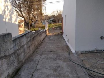 Venta de casa y depto