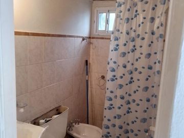 Venta de casa y depto