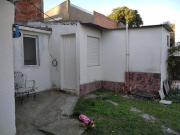 Venta de casa y depto