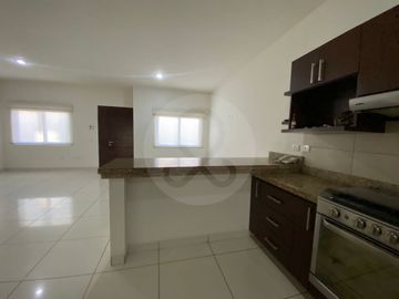 MEDITERRANEO CLUB RESIDENCIAL  Casa en venta en Fraccionamiento Marina Mazatlán
