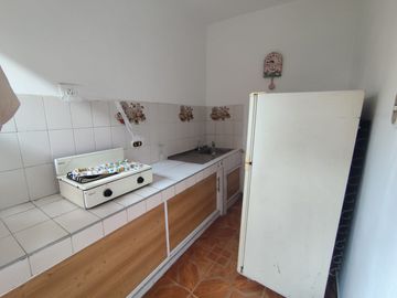 casa en venta en alto del castillo. Cod V16492