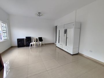 casa en venta en alto del castillo. Cod V16492