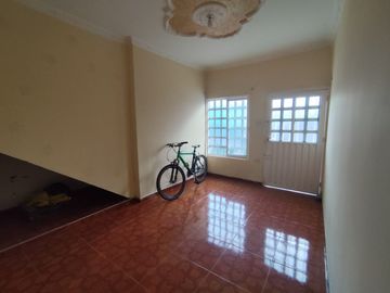 casa en venta en alto del castillo. Cod V16492