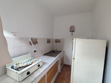 casa en venta en alto del castillo. Cod V16492