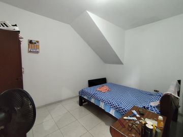 casa en venta en alto del castillo. Cod V16492