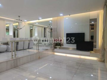 Dijual Rumah Mewah Garden Imperial, Pantai Indah Kapuk View Danau