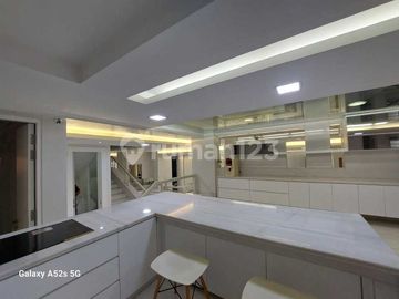 Dijual Rumah Mewah Garden Imperial, Pantai Indah Kapuk View Danau