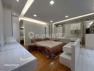 Dijual Rumah Mewah Garden Imperial, Pantai Indah Kapuk View Danau