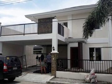 Good for Investment - Four Bedrooms House and Lot for Sale i
