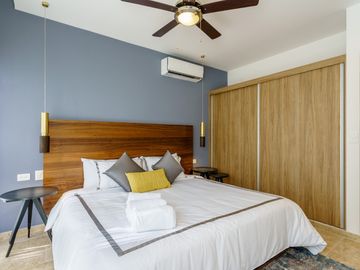 Venta de Departamento de 1 recámara a solo 400 metros de la playa, Quintana Roo