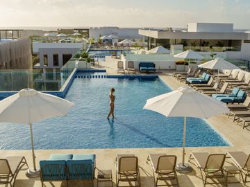 Venta de Departamento de 1 recámara a solo 400 metros de la playa, Quintana Roo