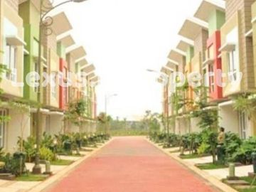 Dijual Rumah di La Bella Arcadia, Gading Serpong