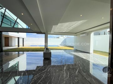 Lujosa Residencia en Venta En Ayamonte, Zapopan, Jalisco