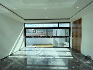 Lujosa Residencia en Venta En Ayamonte, Zapopan, Jalisco