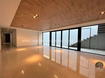Lujosa Residencia en Venta En Ayamonte, Zapopan, Jalisco
