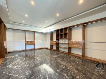 Lujosa Residencia en Venta En Ayamonte, Zapopan, Jalisco