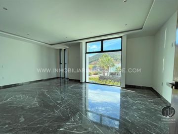 Lujosa Residencia en Venta En Ayamonte, Zapopan, Jalisco