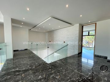Lujosa Residencia en Venta En Ayamonte, Zapopan, Jalisco