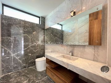 Lujosa Residencia en Venta En Ayamonte, Zapopan, Jalisco