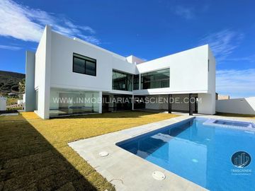 Lujosa Residencia en Venta En Ayamonte, Zapopan, Jalisco
