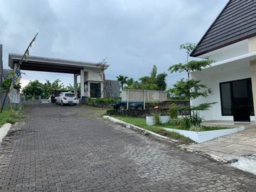 RUMAH MODERN DI SLEMAN DAN NIKMATI PROMO NMAX ATAU FURNITURE 30JT