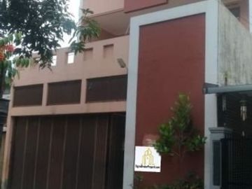 JUAL CEPAT RUMAH SECOND MULTIFUNGSI LOKASI STRATEGIZ DALAM KOMPLEK PERUMAHAN CIBOLERANG BANDUNG | KOMALAN