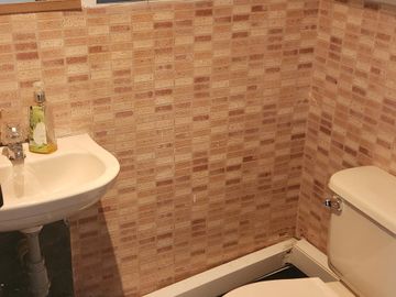 oficina en arriendo en patio bonito. Cod A218345