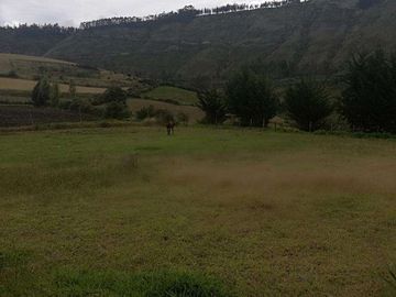 Venta o cambio terreno en la provincia del Carchi