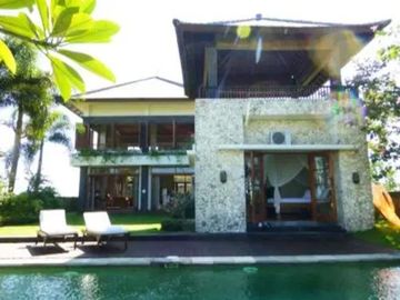 Dijual villa Kawan South West Bali - Bali