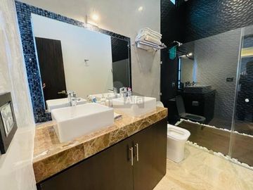 Venta de casa en residencial Monte Magno, Xalapa, Ver.