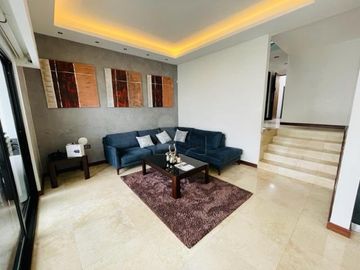 Venta de casa en residencial Monte Magno, Xalapa, Ver.