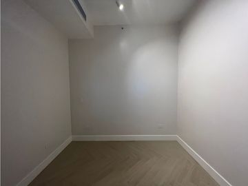Venta de apartamento en Ocean Reef, Isla II