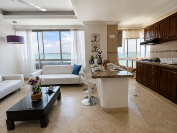 apartamento en venta en el laguito. Cod V18104