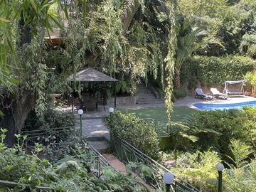 Casa en venta de 5 dorm. en Lo Barnechea