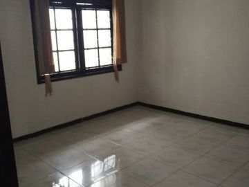 Rumah Cinere di Perumahan Bukit Cinere Indah