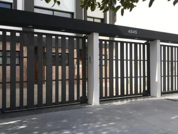 VENTA TRIPLEX 4 AMBIENTES A ESTRENAR. APTO CREDITO.