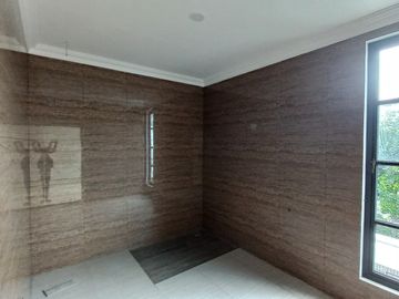 Rumah Baru Lokasi Strategis Di Duren Sawit S8713