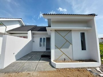 RUMAH PALING MURAH TEPI JALAN UTAMA DI PRAMBANAN