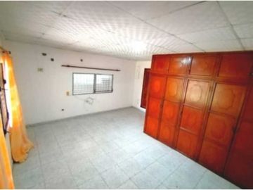 Se Vende Terreno de 1000m2 Con dos Casas en San Antonio