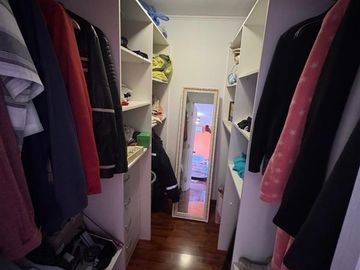HERMOSA, LUMINOSA Y AMPLIA PROPIEDAD EN VILLA LOS AROMOS
