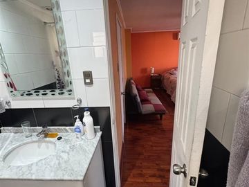 HERMOSA, LUMINOSA Y AMPLIA PROPIEDAD EN VILLA LOS AROMOS