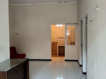 Rumah gununganyar 775 Jt negoo siap huni