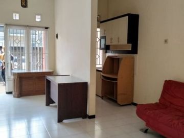 Rumah gununganyar 775 Jt negoo siap huni