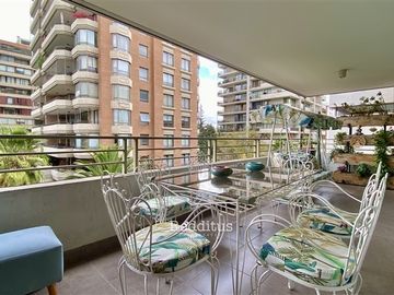 Departamento en venta de 4 dorm. en Providencia