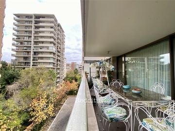 Departamento en venta de 4 dorm. en Providencia