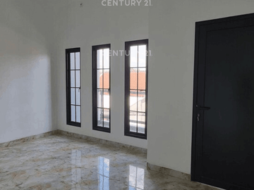 Dijual Rumah Di Harapan Indah 1 Bekasi