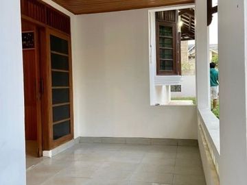 Rumah 1 lantai dalam komplek dekat mall cinere